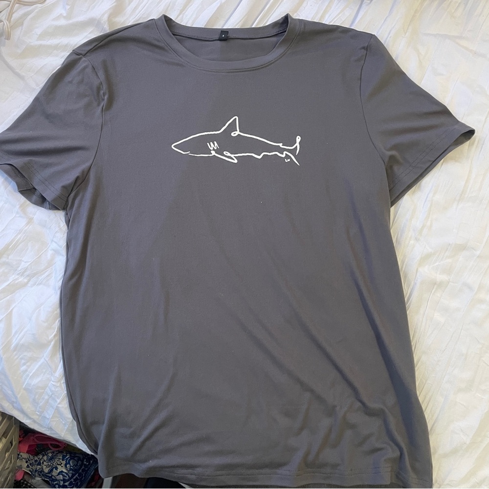 SHEIN tee shirt shark print